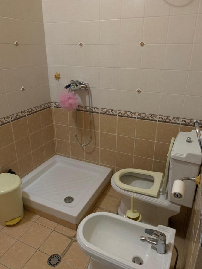 Tirana Apartment B&B ภายนอก รูปภาพ